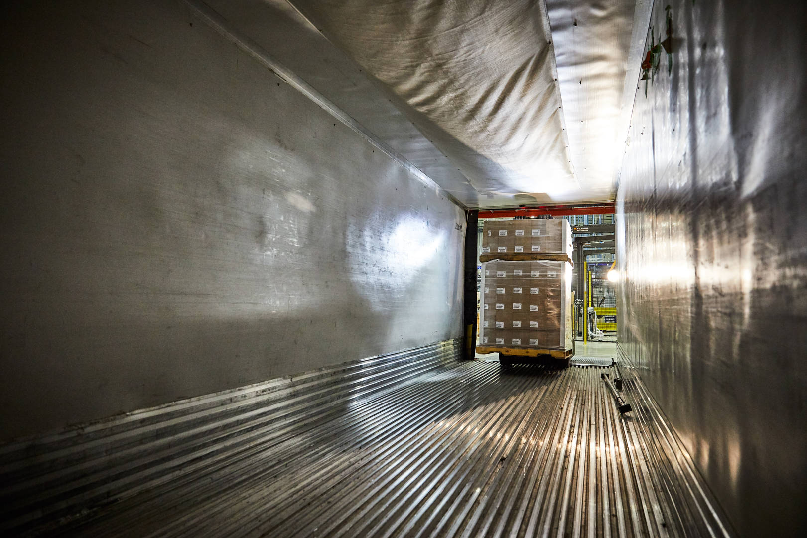 NDCReceivingTrailer117033