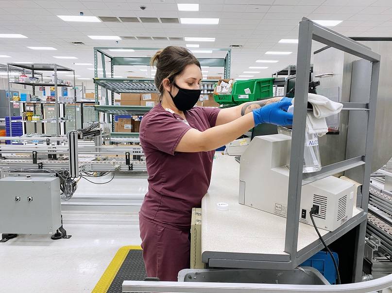 Worker with mask